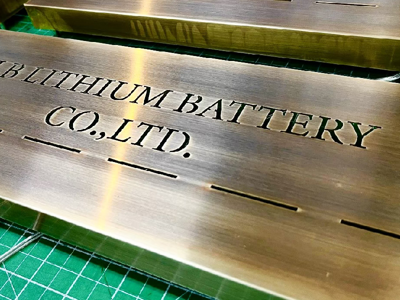 ป้ายไฟ & อักษรโลหะคุณภาพ